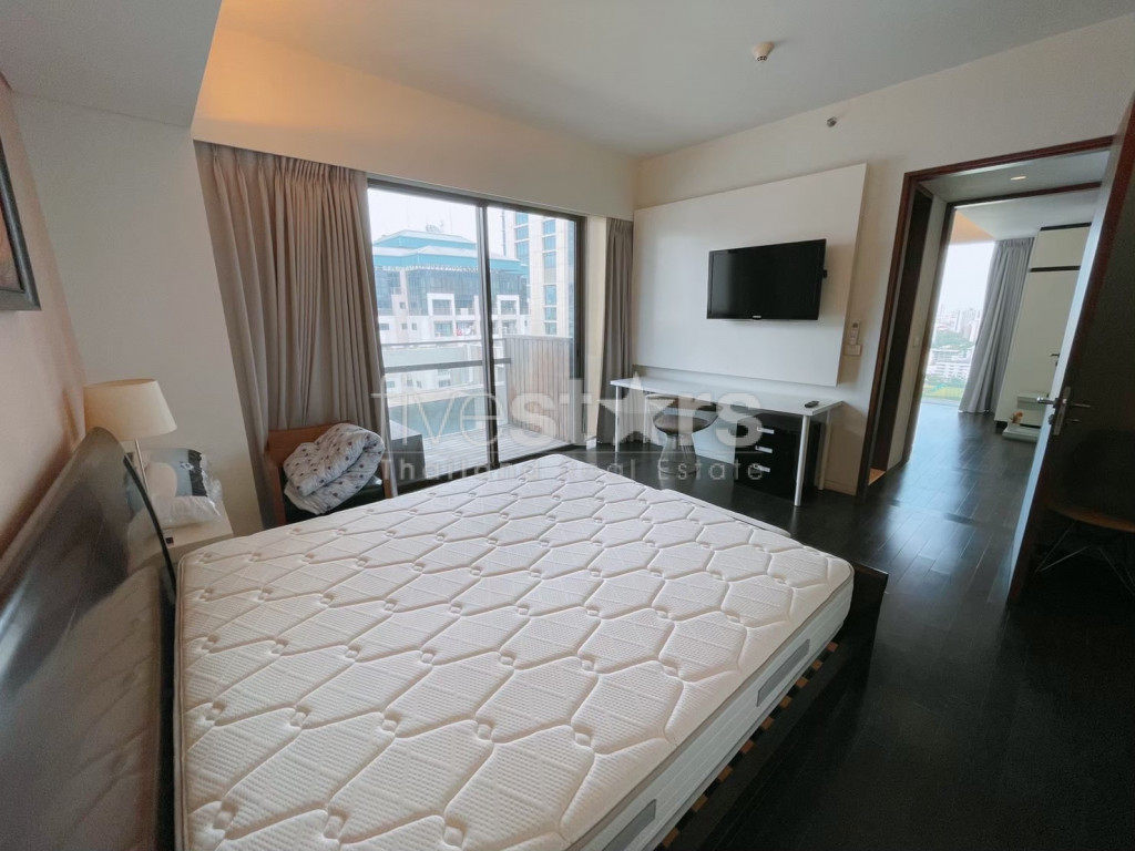 Condo spacieux de 2 chambres à louer près du BTS Ratchadamri, photo 8