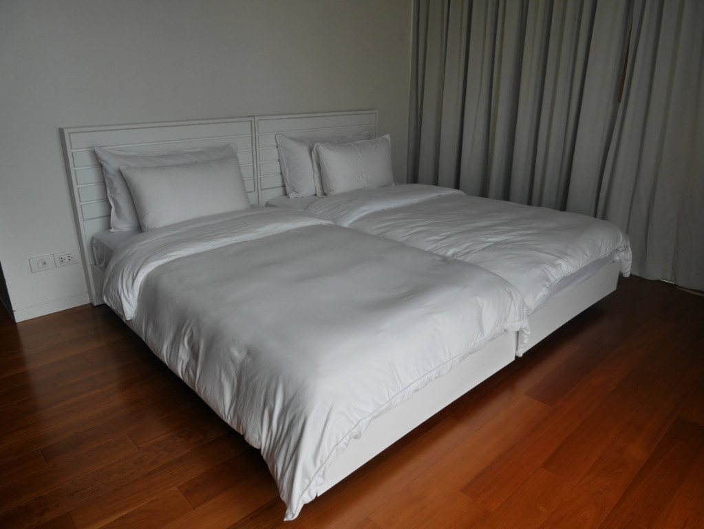 Elégant condo de 2 chambres Central Rajadamri, photo 3