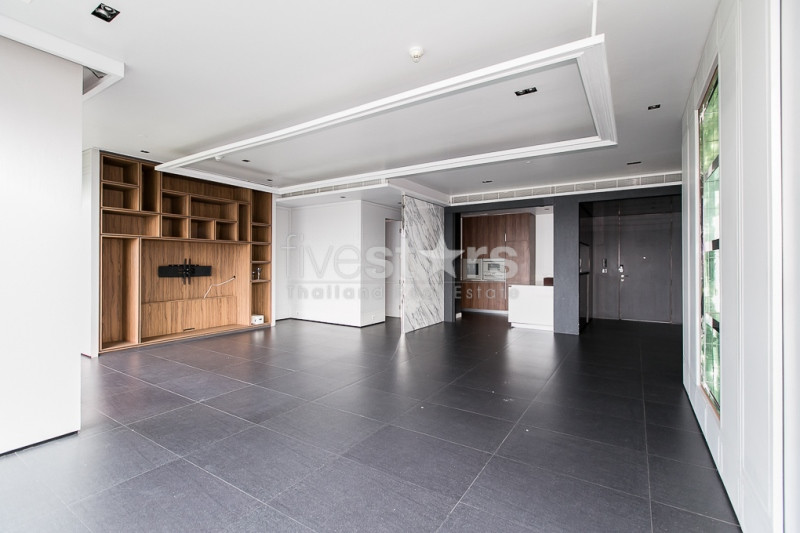 Greenery view condo in Rajdamri, photo 2