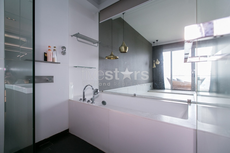 Greenery view condo in Rajdamri, photo 12
