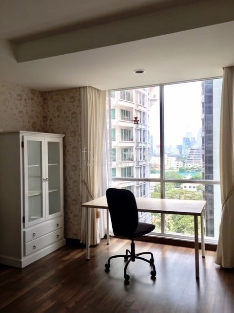 Lovely 2 bedrooms condominium for sale close BTS Rajdamri, photo 10