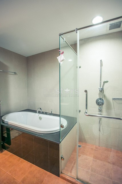 Appartement de 2 chambres à louer près du BTS Ratchadamri, photo 5
