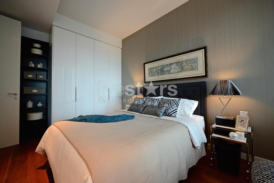 Beautiful unit 2 bedrooms condo for rent near BTS Ratchadamri, photo 15