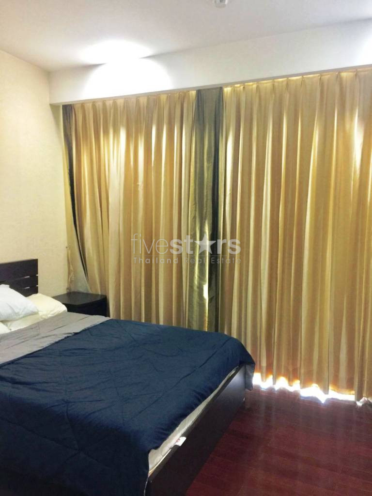 3 bedrooms condo for rent near BTS Ratchadamri, photo 6