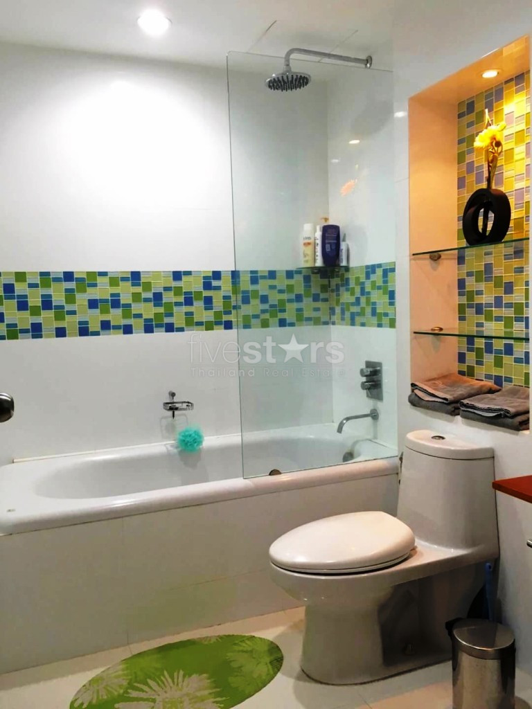 Appartement de deux chambres à louer près de la station de BTS Ratchadamri, photo 15