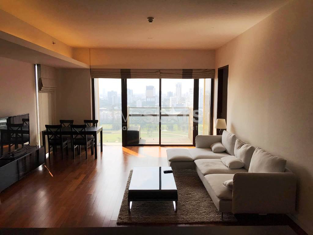 2 bedrooms condo for rent near BTS Ratchadamri, photo 2