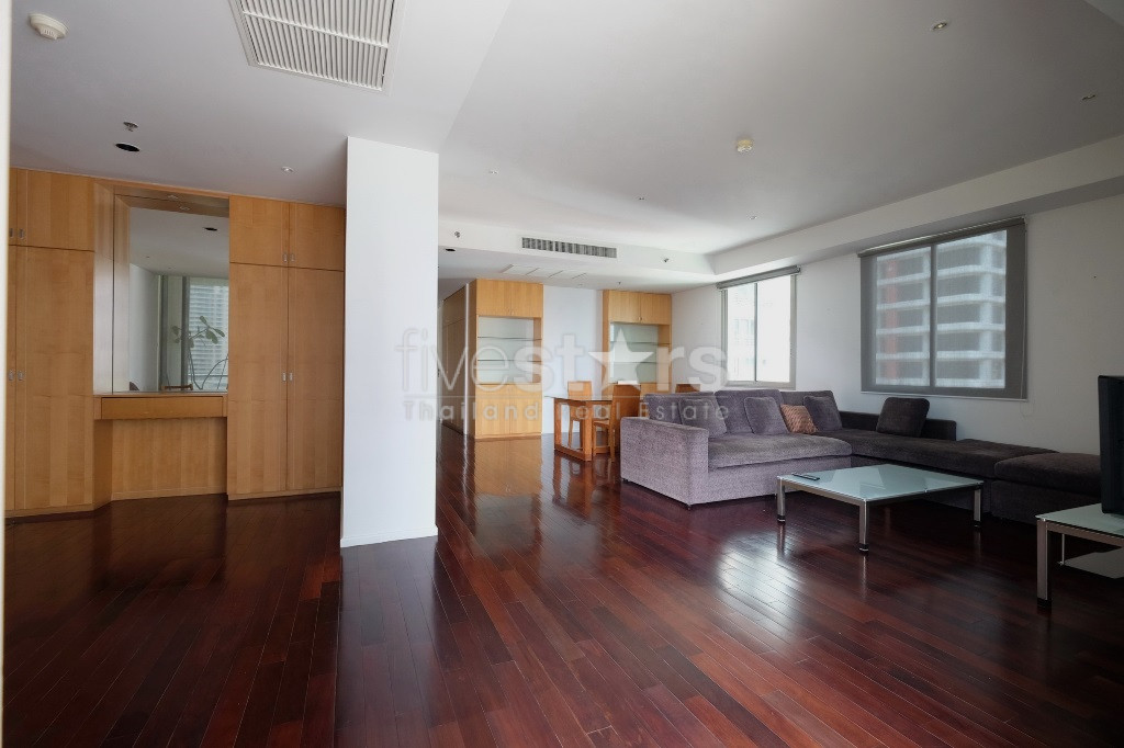 Condo de 2 chambres à louer près de la station de BTS Saladaeng, photo 2