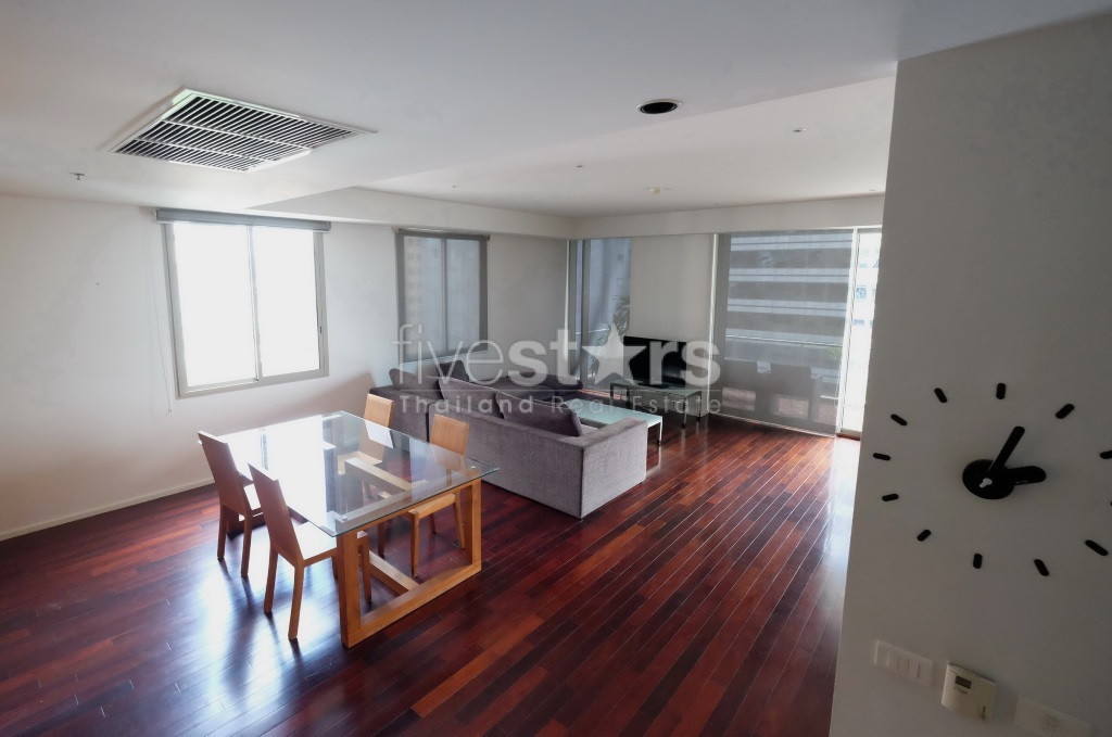Condo de 2 chambres à louer près de la station de BTS Saladaeng, photo 3