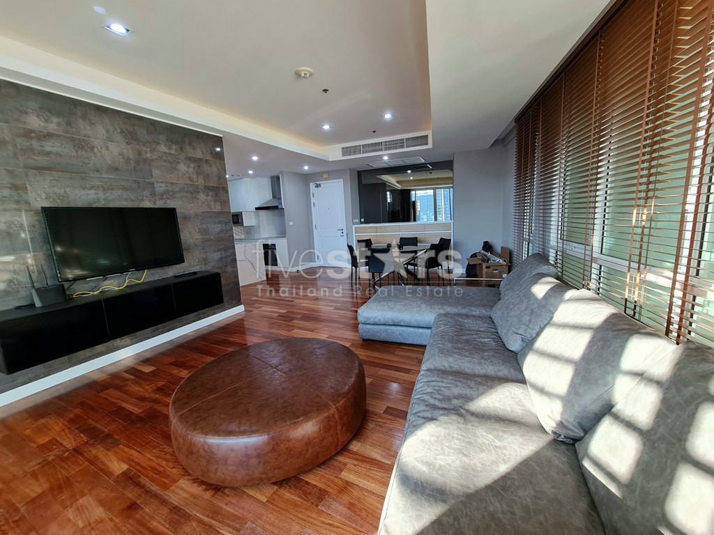 2 bedroom newly remodeled condo for rent close to BTS Ratchadamri, photo 4