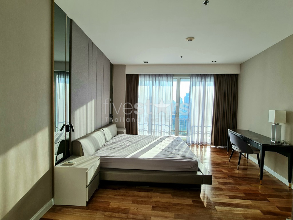 2 bedroom newly remodeled condo for rent close to BTS Ratchadamri, photo 7