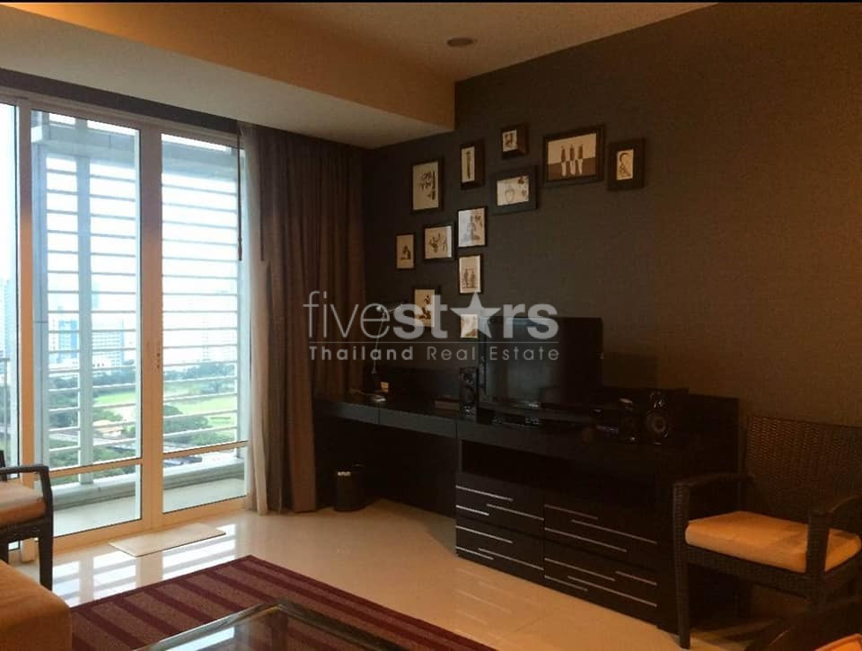 2-bedroom condo for sale close to BTS Ratchadamri, photo 3