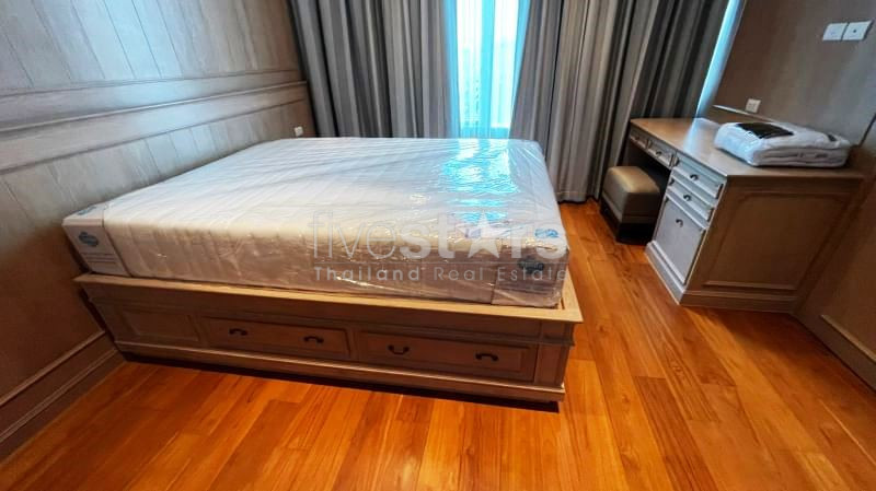 Condo de 4 chambres à louer près de la station BTS Ratchadamri, photo 16