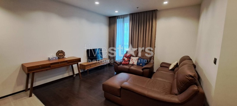 2-bedroom condo for sale close to Ratchathewi BTS station
