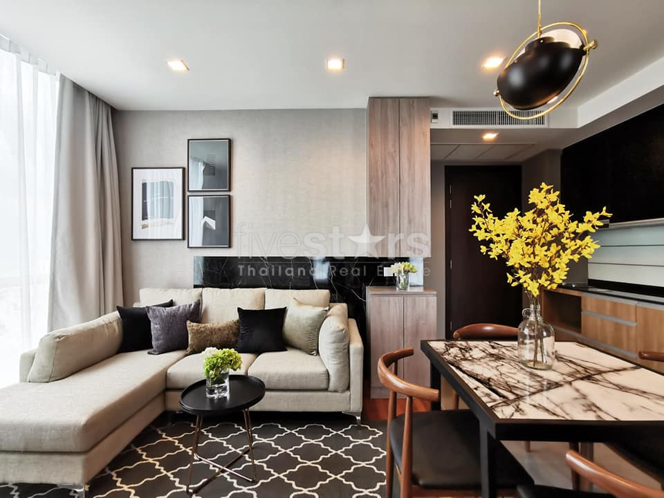 Appartement de 2 chambres à louer près du BTS Ratchathewi