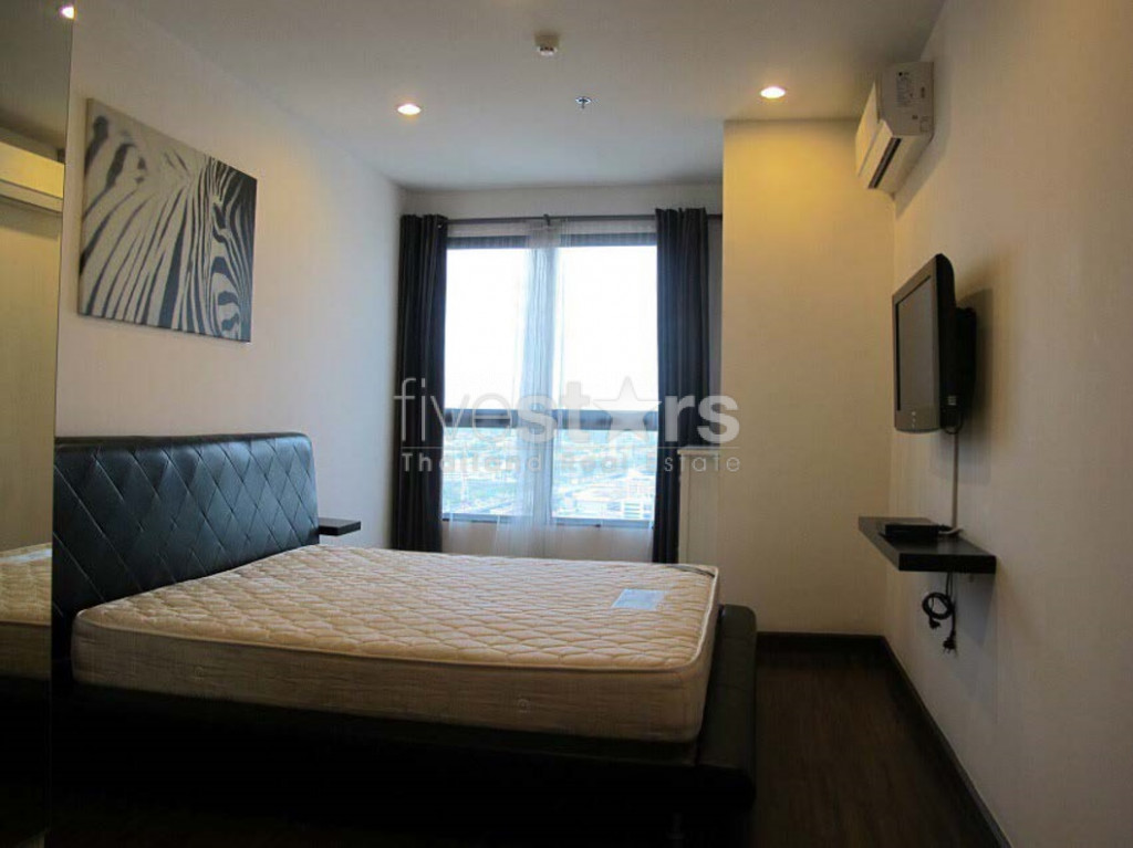 Spacious 1 bedroom for sale in Ratchatewee, photo 8