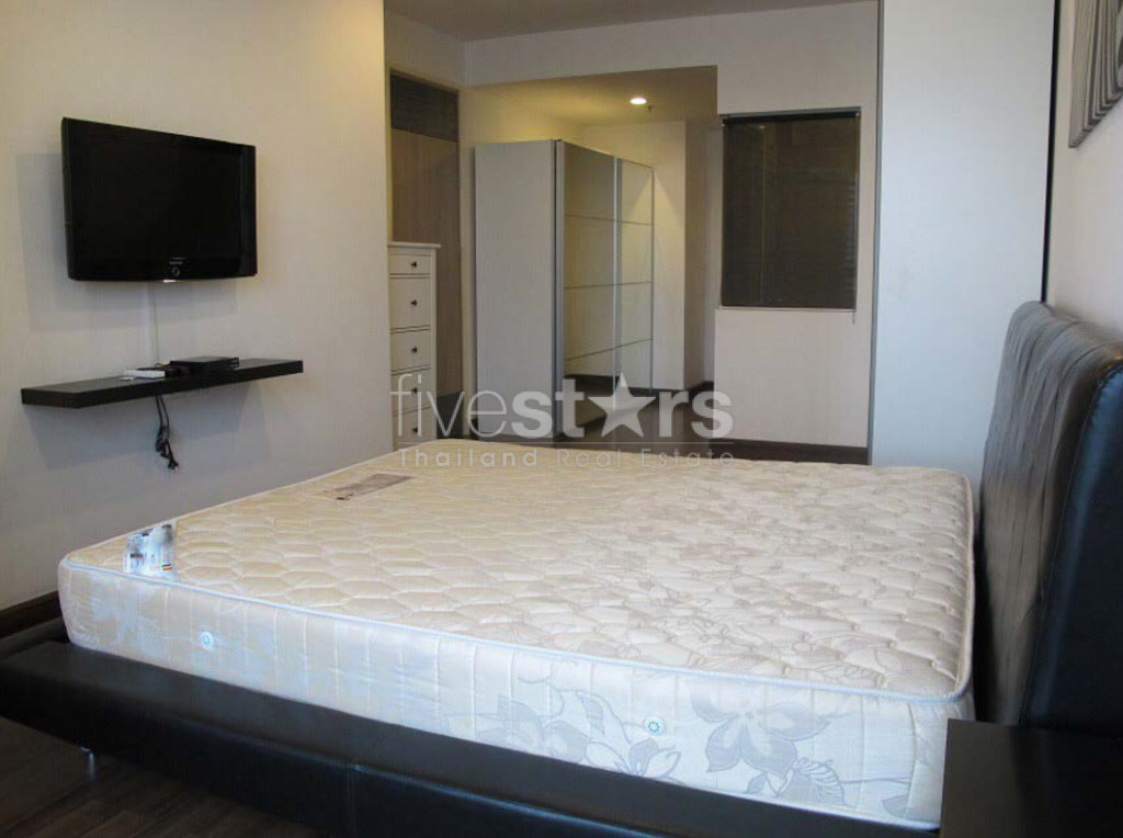 Spacious 1 bedroom for sale in Ratchatewee, photo 11