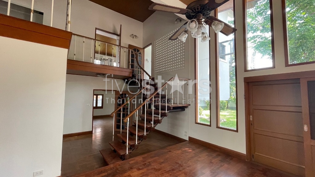 Maison de 3 chambres avec jardin verdoyant à louer sur Ratchawithi – Phaya Thai, photo 4