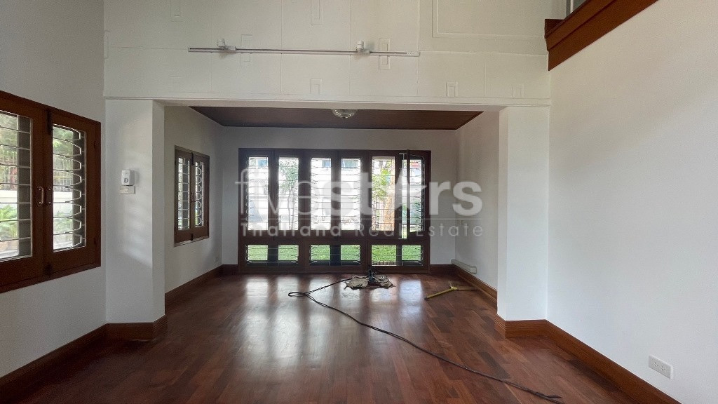Maison de 3 chambres avec jardin verdoyant à louer sur Ratchawithi – Phaya Thai, photo 7