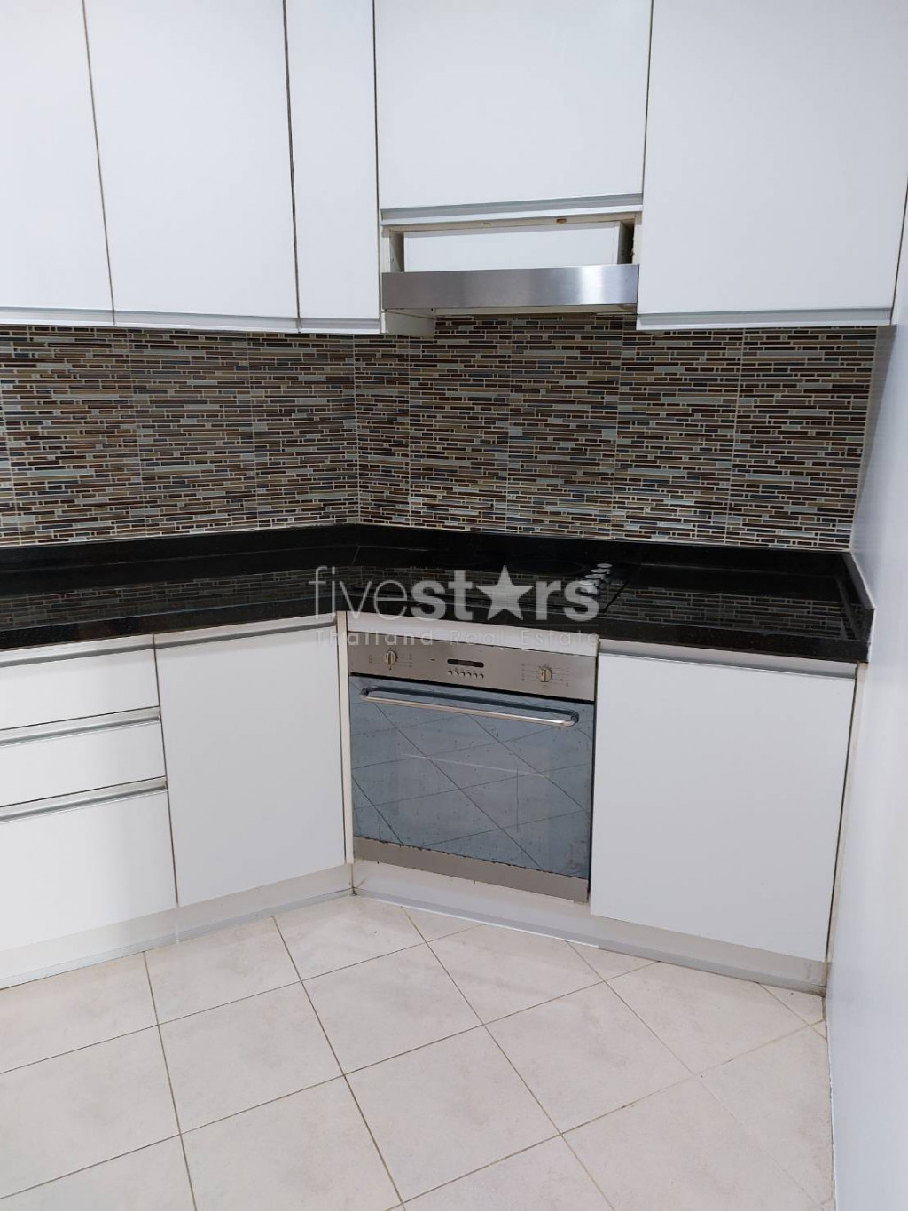 Condo spacieux de 3 chambres à louer à Riverside, photo 5