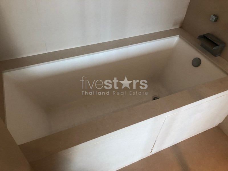 2-bedroom condo for sale at Riverside, photo 10