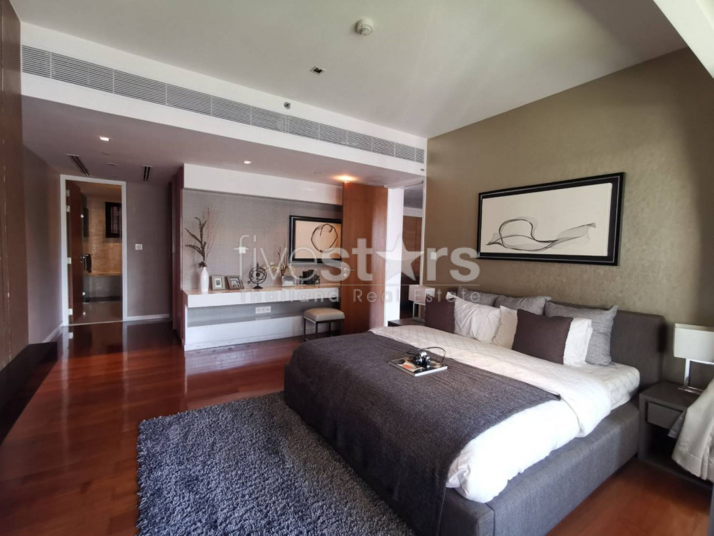 Spacieux condo de 2 chambres à louer sur Rama 3, photo 4
