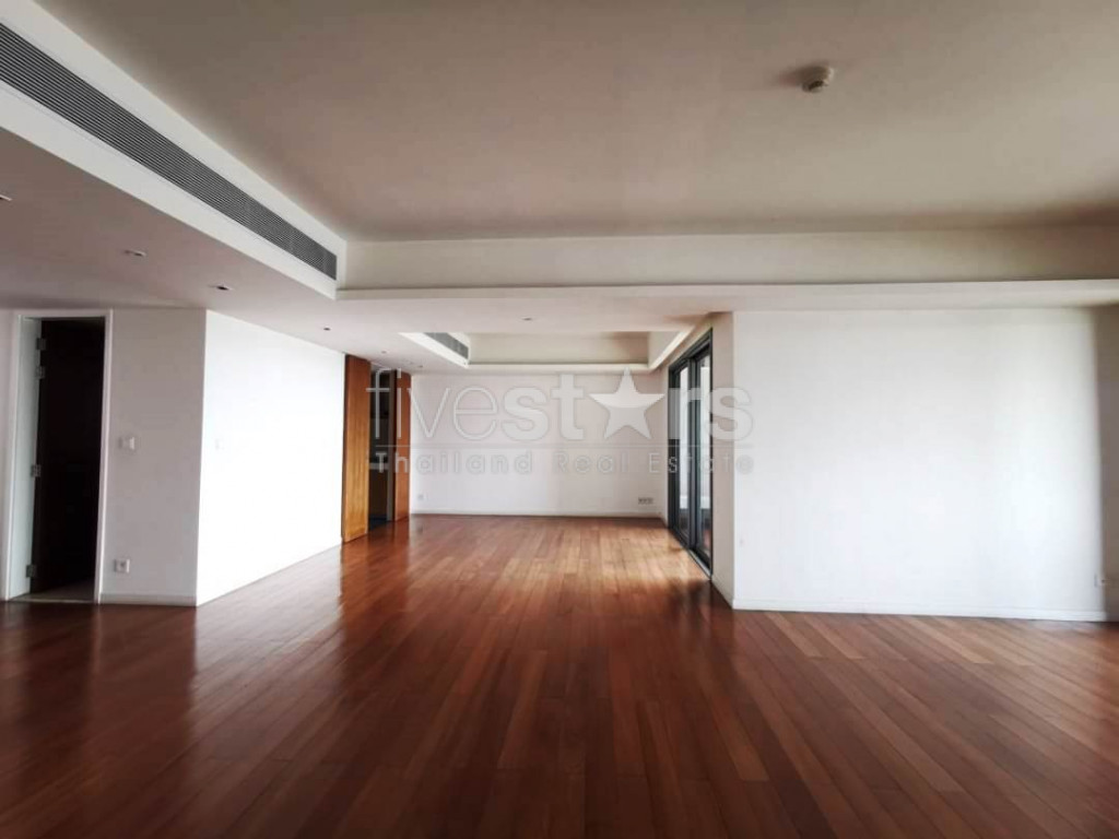 Condo duplex de 3 chambres à louer sur Rama 3, photo 2