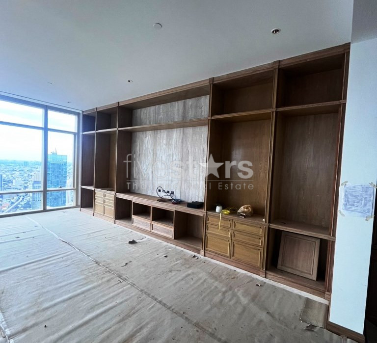 Condo de 4 chambres avec vue panoramique à louer à Riverside