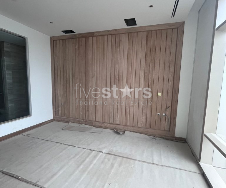 Condo de 4 chambres avec vue panoramique à louer à Riverside, photo 4