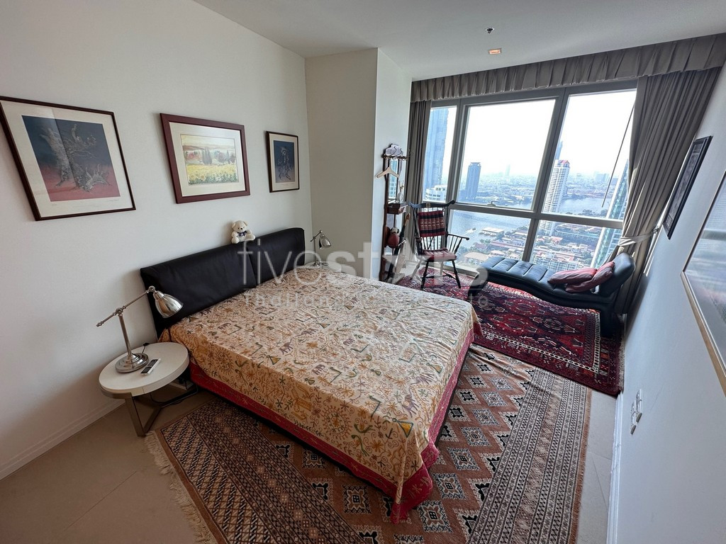 3-bedroom modern condo for sale on the Chao Phraya riverside, photo 14