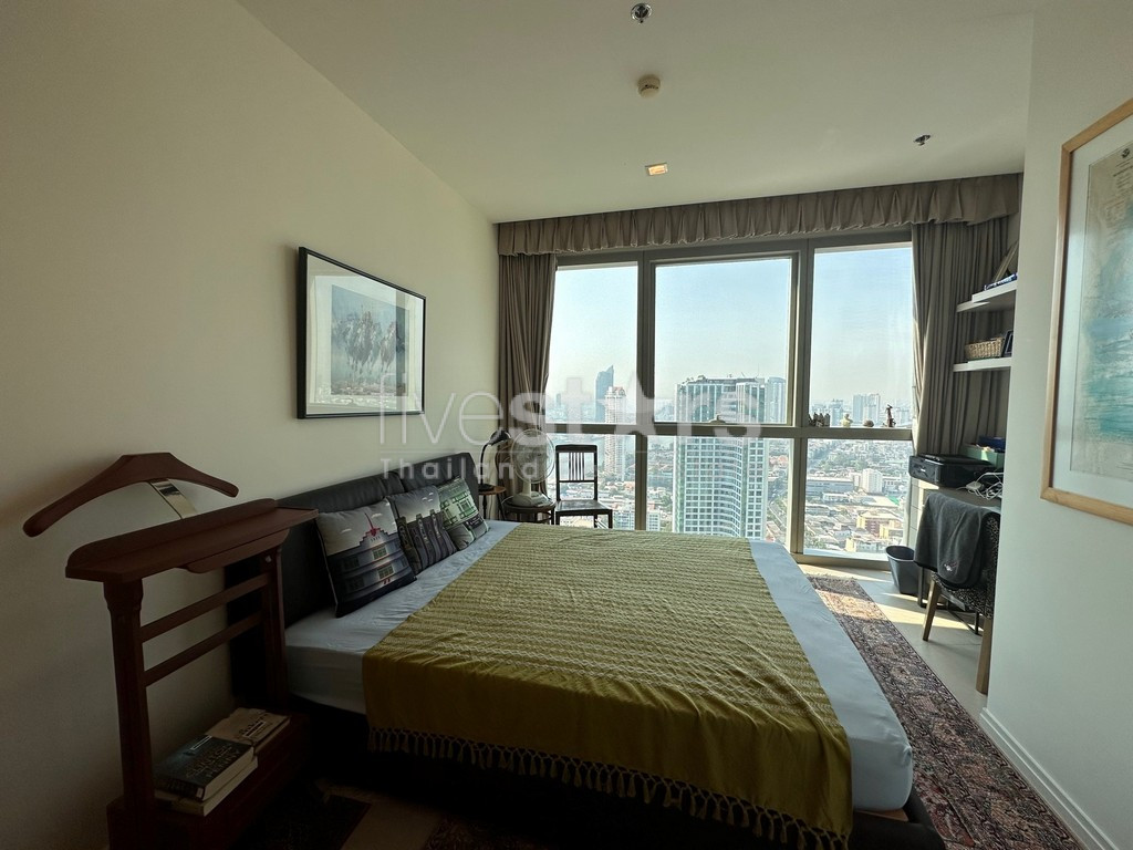 3-bedroom modern condo for sale on the Chao Phraya riverside, photo 11