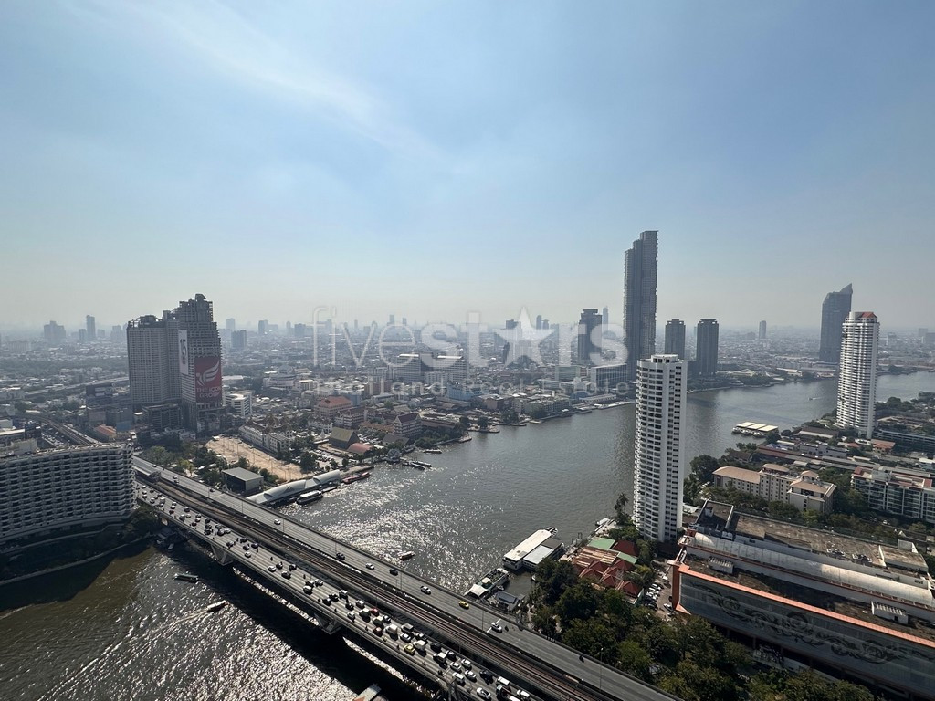 3-bedroom modern condo for sale on the Chao Phraya riverside
