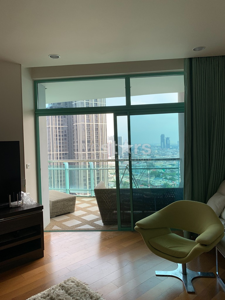 Condo de 2 chambres avec vue sur la ville à vendre sur Riverside, photo 9