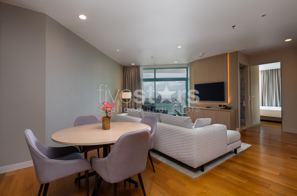 Grand 2 chambres à louer au bord de la rivière à Sathorn, photo 3