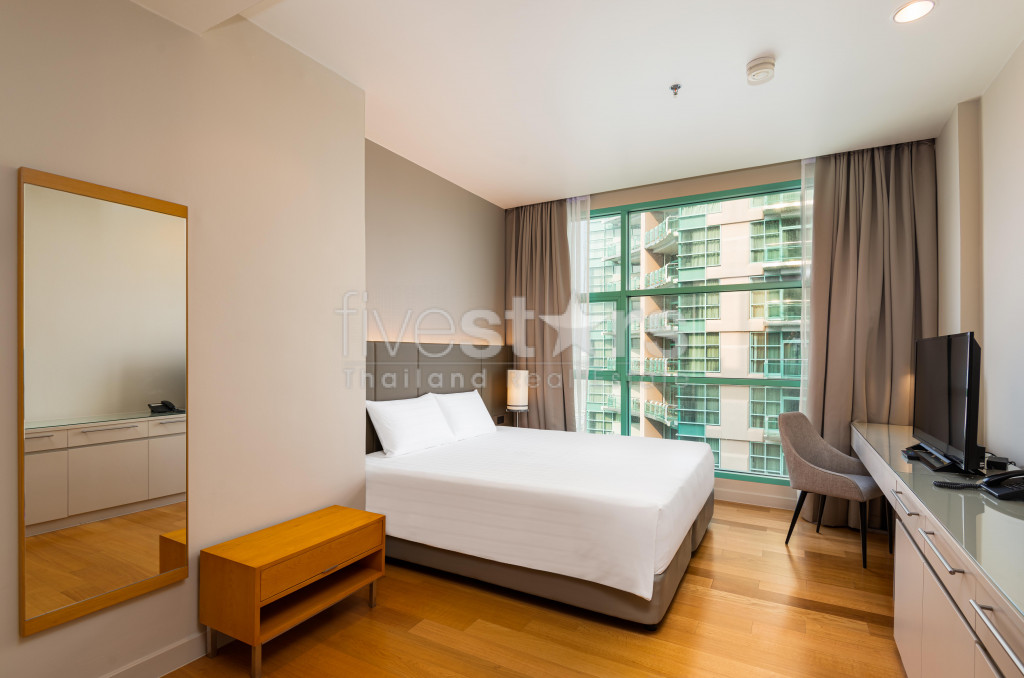 Grand 3 chambres à louer au bord de la rivière sur Sathorn, photo 6