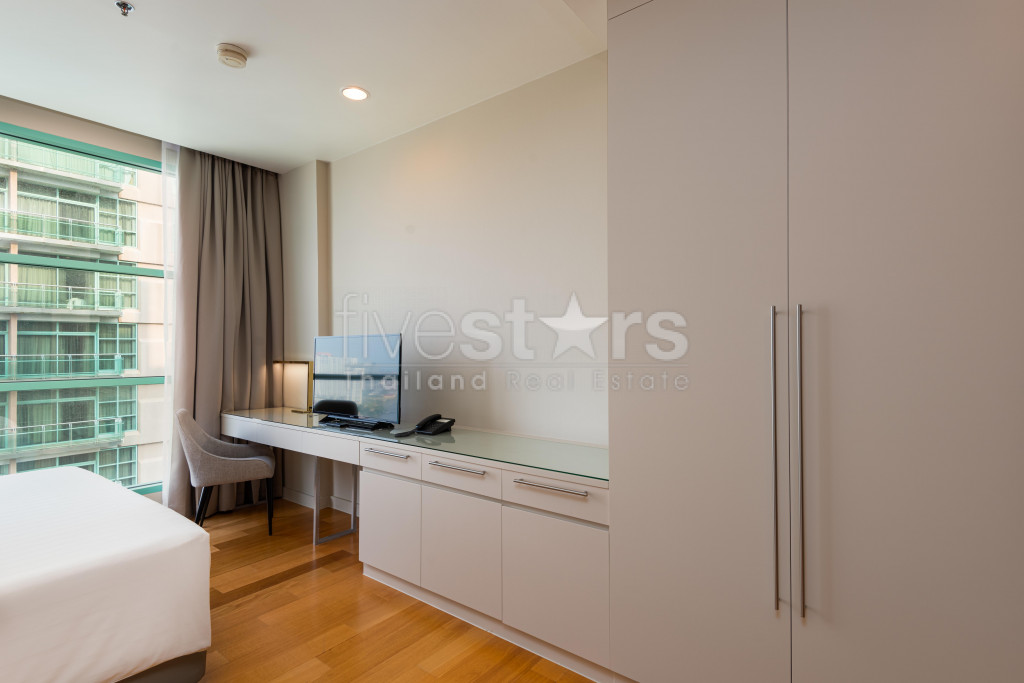 Grand 3 chambres à louer au bord de la rivière sur Sathorn, photo 7