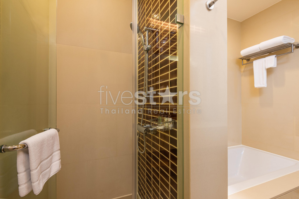 Grand 3 chambres à louer au bord de la rivière sur Sathorn, photo 15