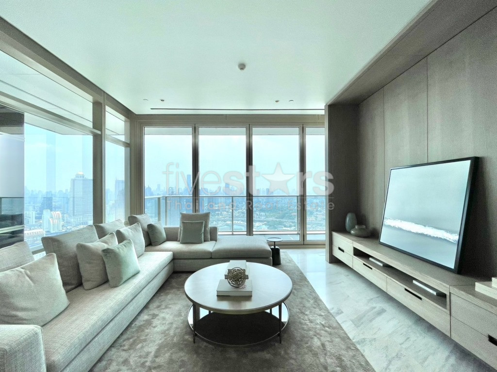 Grand condo de luxe d'une chambre à louer à Four Seasons Private Residence