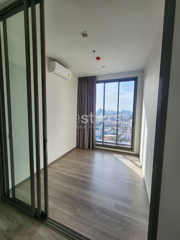 Grand 2 chambres à louer sur Charoenkrung, photo 11