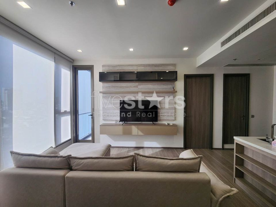 Grand 2 chambres à louer sur Charoenkrung, photo 2