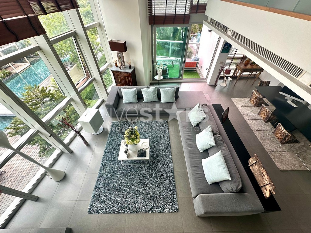 4-bedroom riverside duplex for sale close to Icon Siam