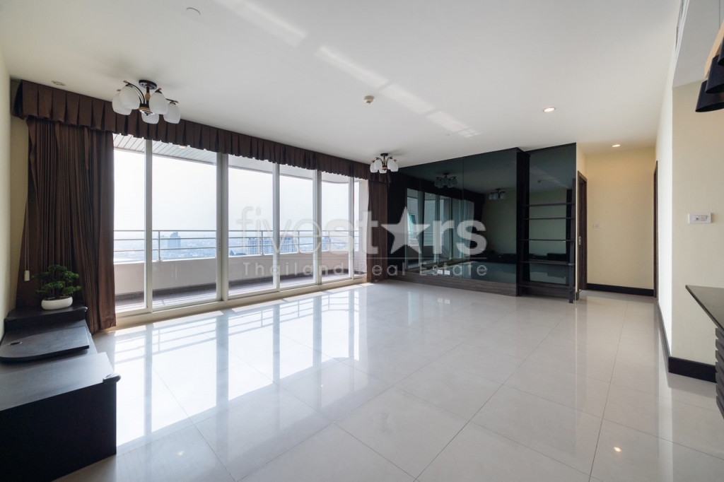 Condo de 3 chambres à vendre à Riverside