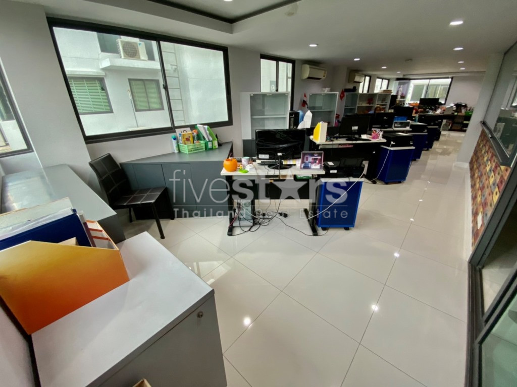 Bureau à domicile de 4,5 étages à louer sur Rama 3, photo 14
