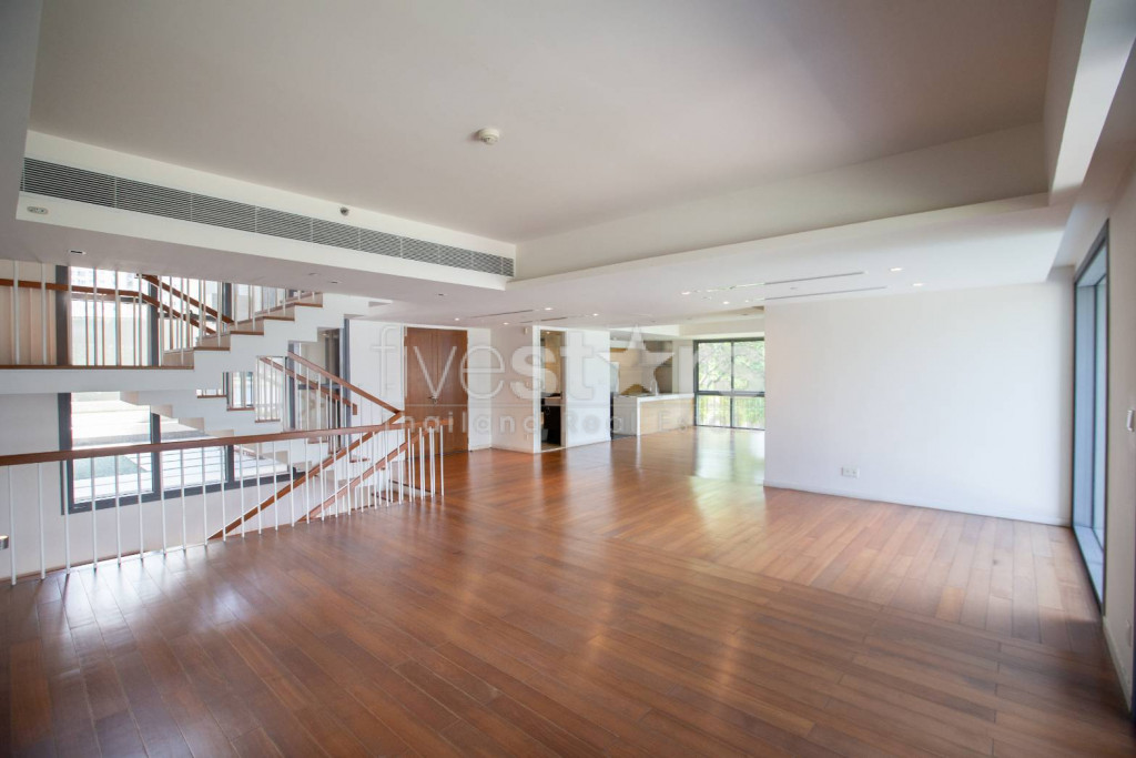 Maison de 4 chambres avec piscine privée et jardin sur Rama 3