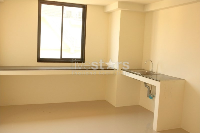 Bureau à domicile à vendre sur Rama 3, photo 6