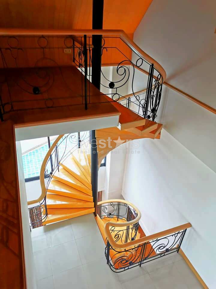 5-bedroom condo for sale with river view, photo 6