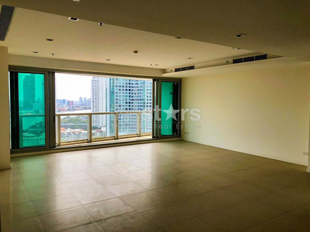 3-bedroom condo with breathtaking river views close to BTS Saphan Taksin, photo 6