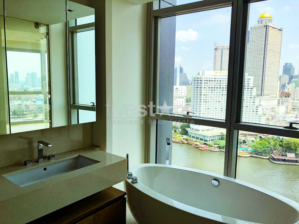 3-bedroom condo with breathtaking river views close to BTS Saphan Taksin, photo 16