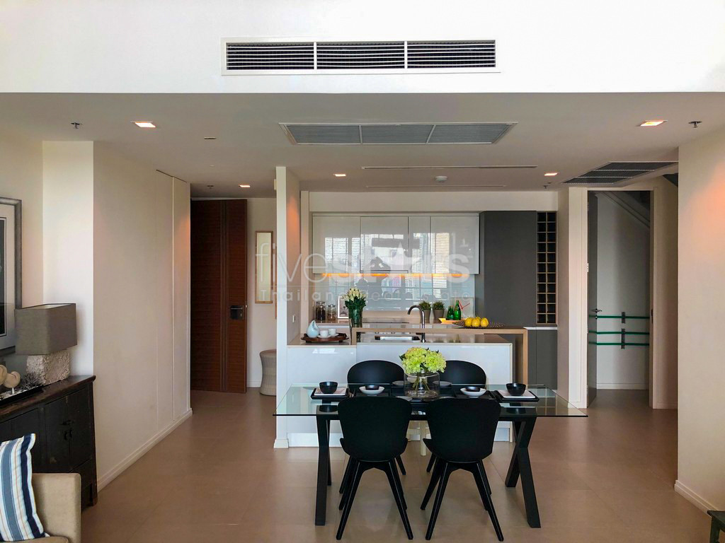 2-bedroom river view duplex in high end residence, photo 5