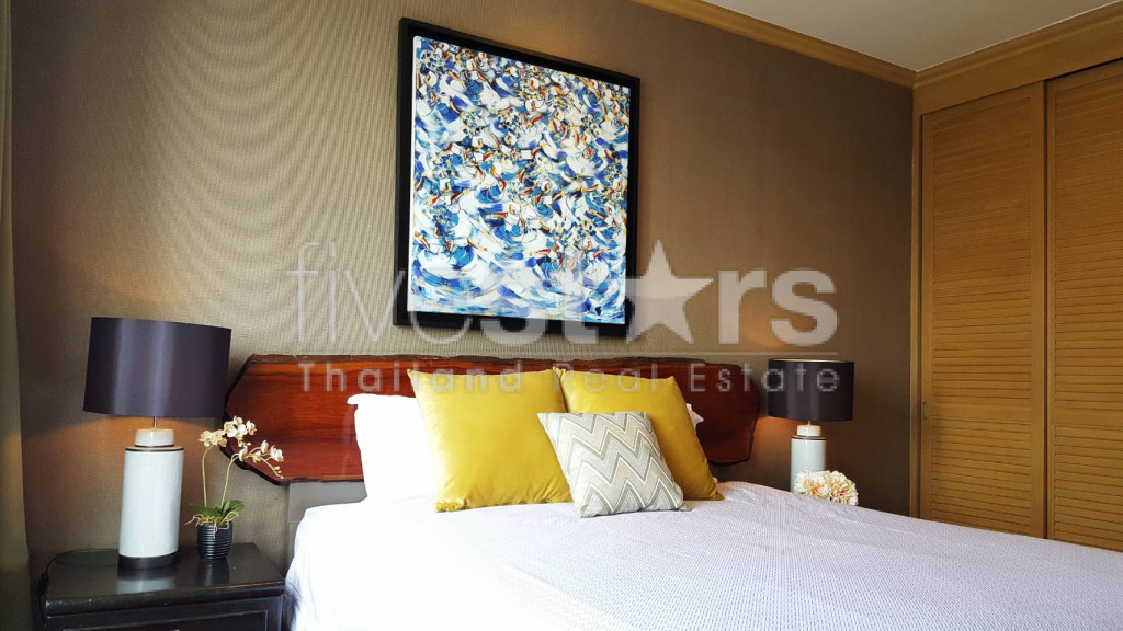 1 bedroom high floor river view close to Saphan Taksin BTS station, photo 9