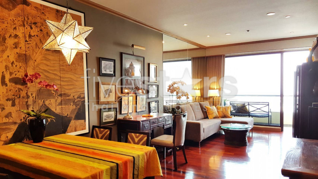 1 chambre en étage élevé à louer à Riverside